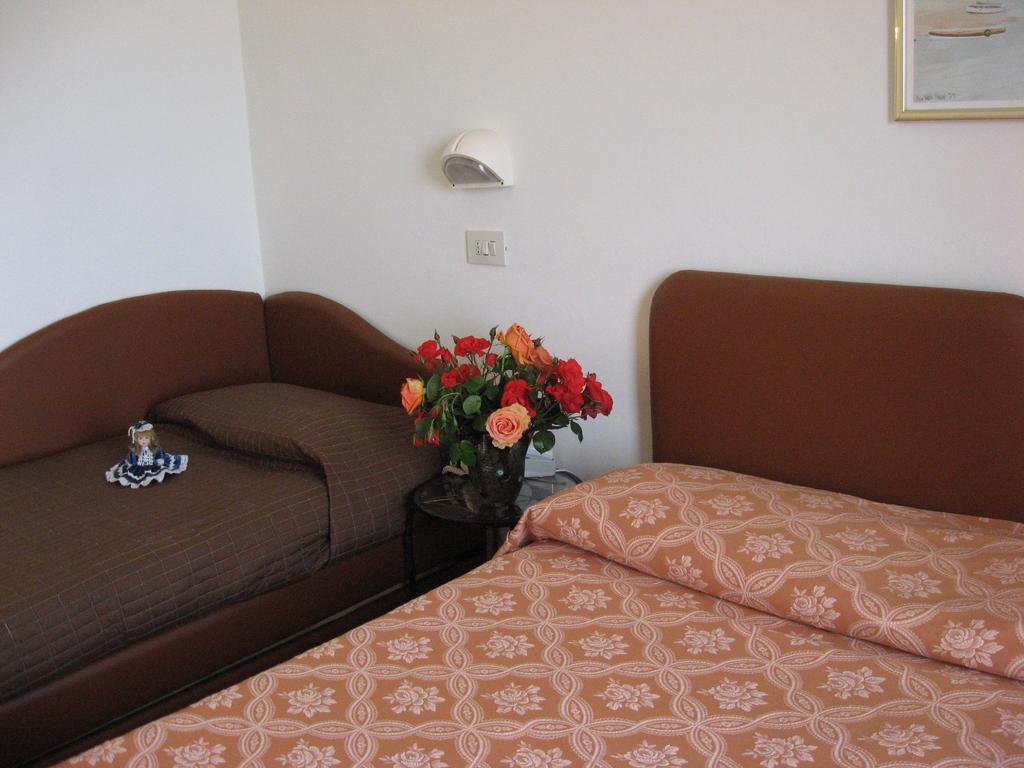 Hotel Rosati Rimini Room photo