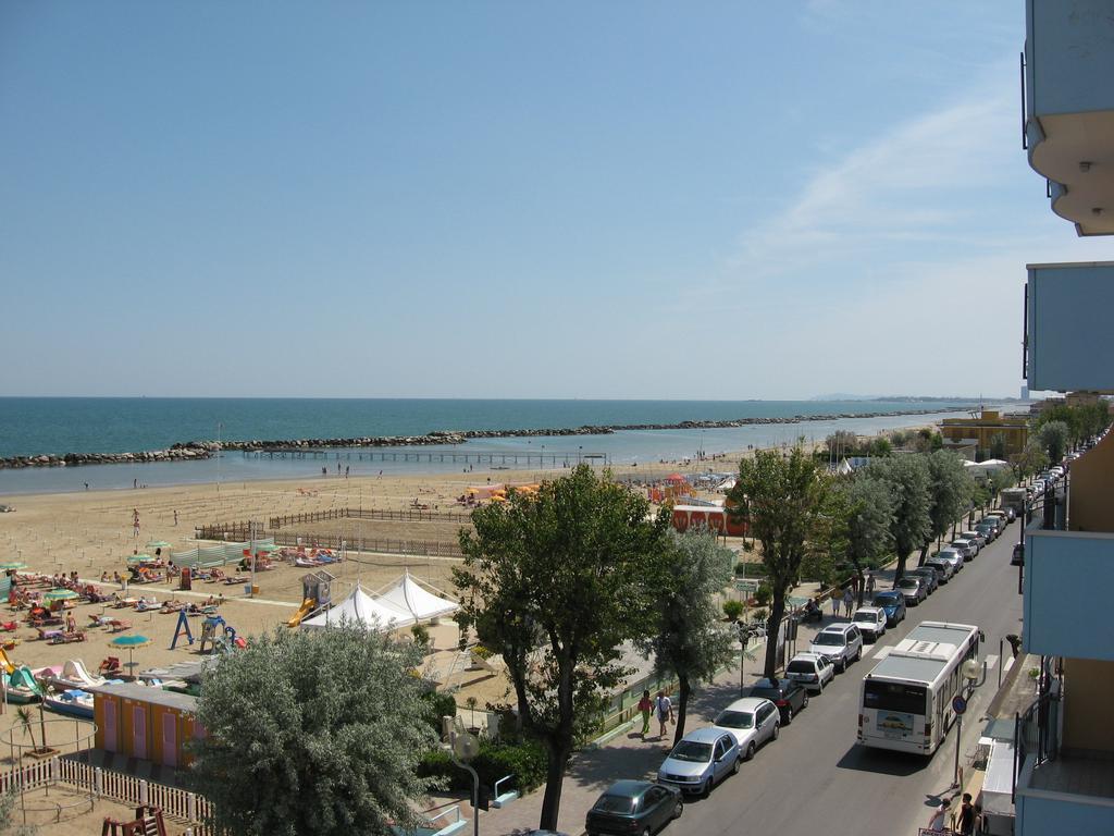 Hotel Rosati Rimini Exterior photo